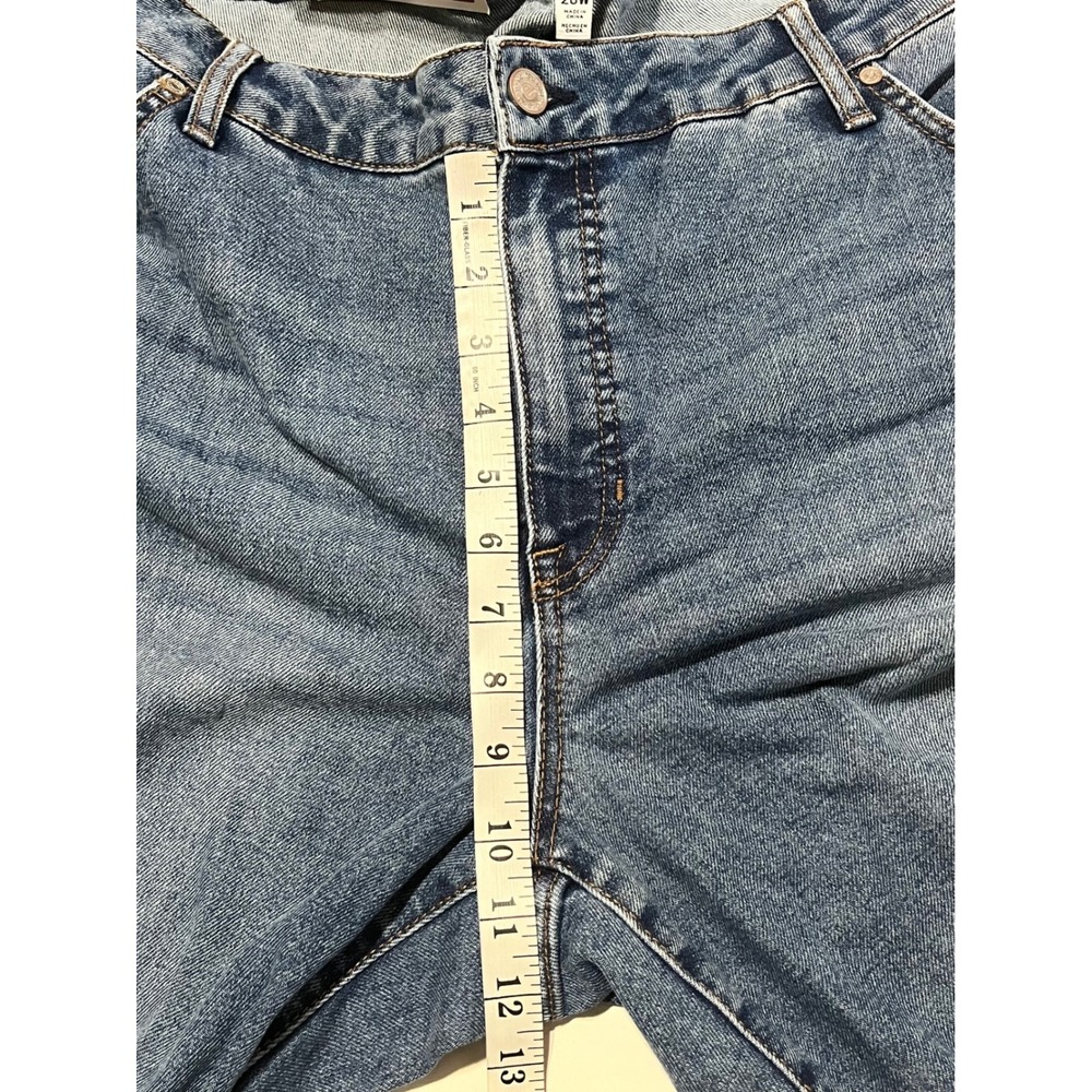 Edited x Hunter McGrady Blue Capri Jeans Plus Sz 20W Medium Wash Cuffed Cropped - Picture 5 of 8
